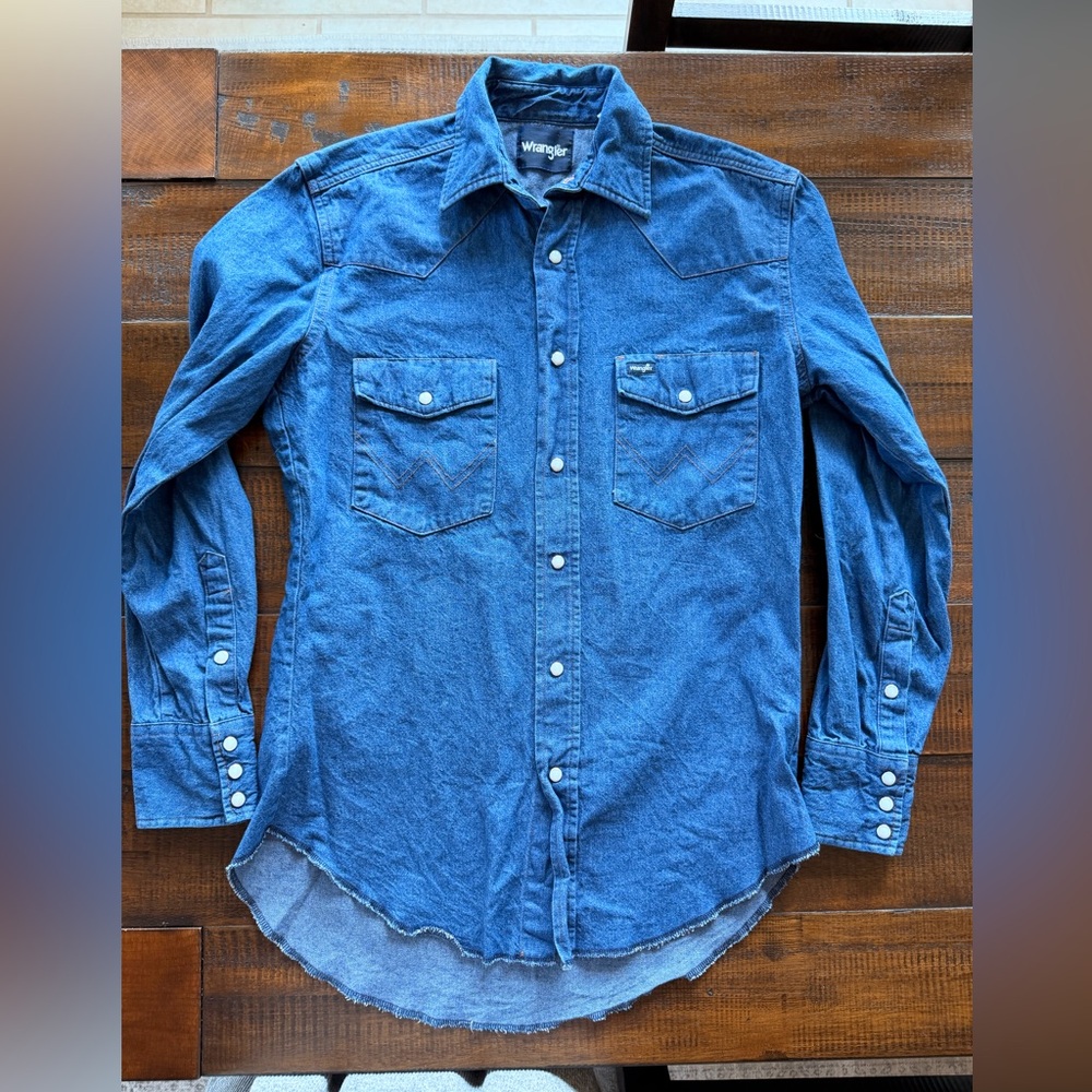 Wrangler Blue Denim Button-Down Western Shirt